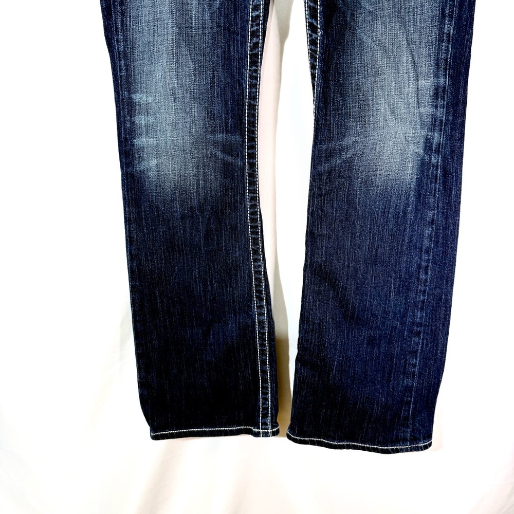 BKE Culture Boot Cut Low Rise Jeans With Stretch And Contrast Stitching Size 28 - Picture 5 of 16